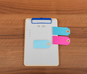 书写板与方格的线和环 景观格式中的债券交互